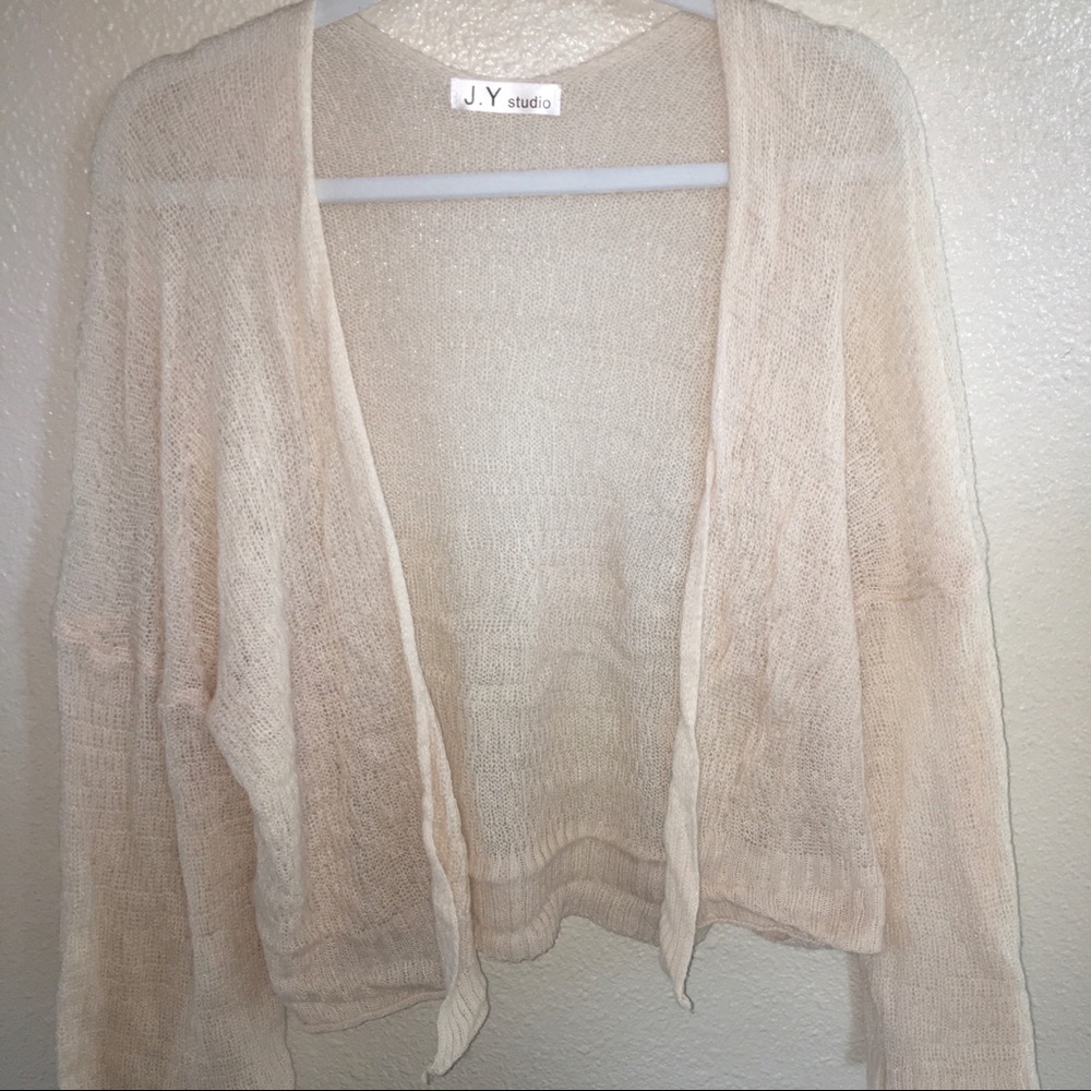 MM14 - Cream Sweater Cardigan